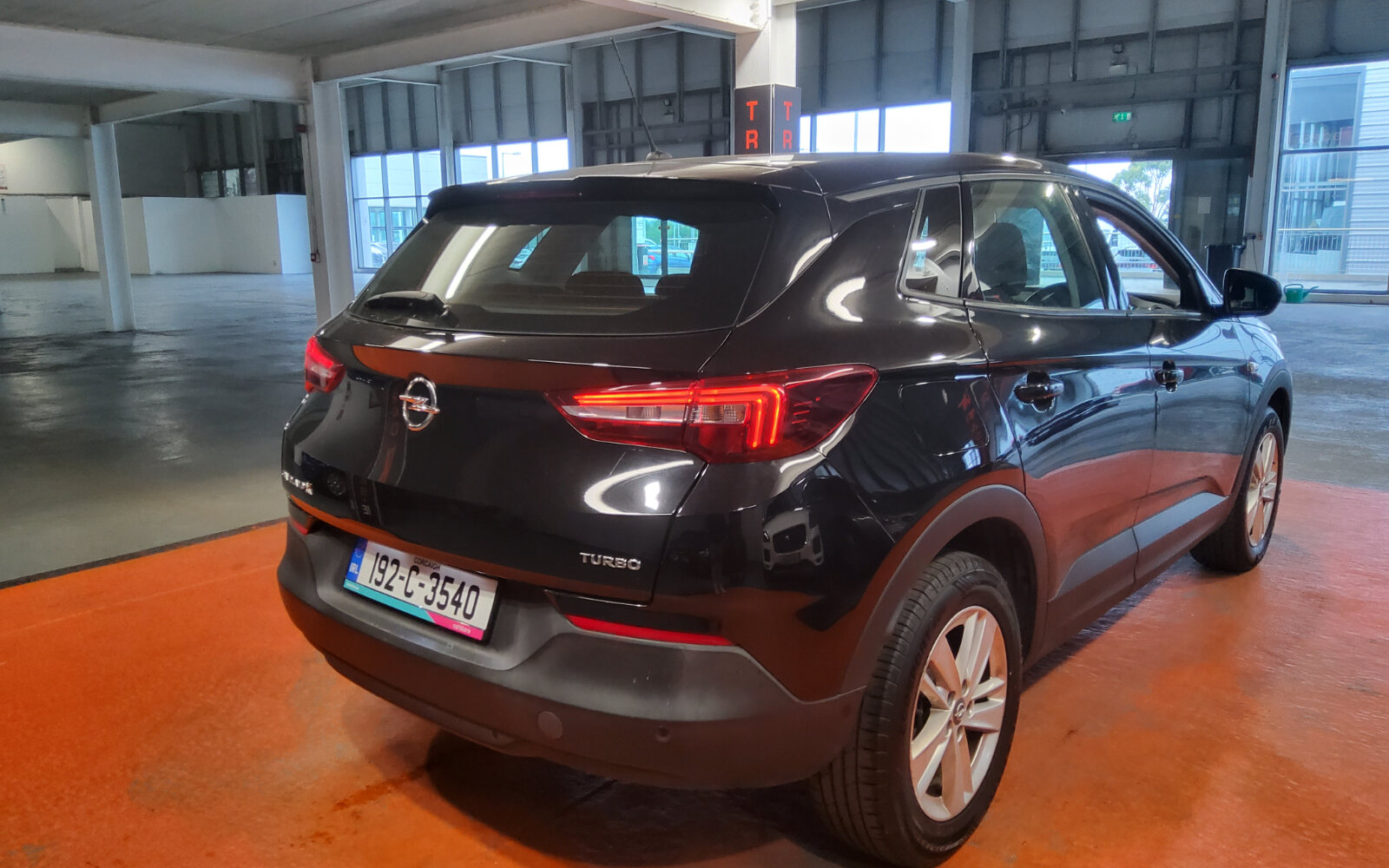 Opel Grandland X SC 1.2i 130PS 6 Speed