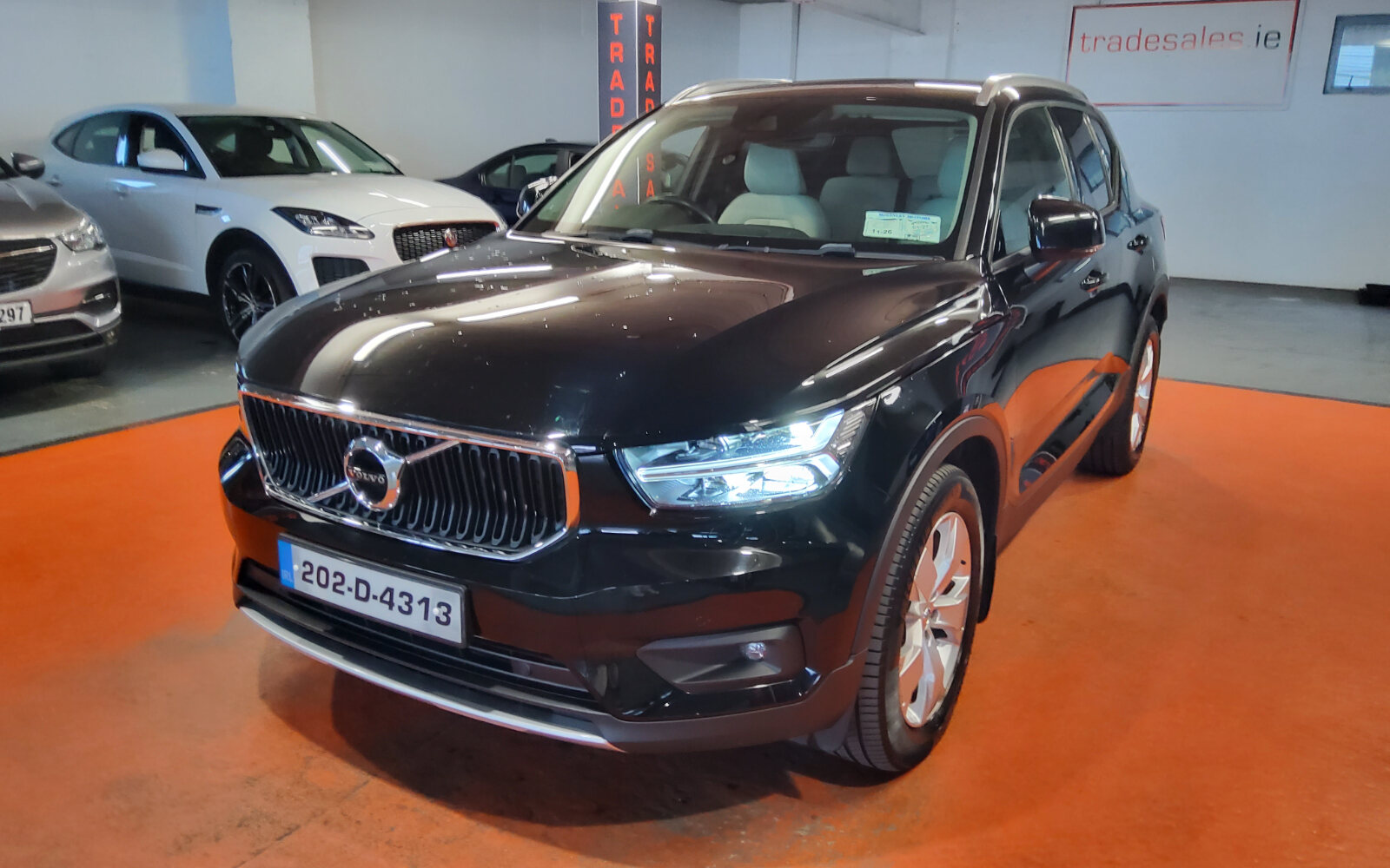 Volvo XC40 D3 DIESEL (150hp) Momentum Auto