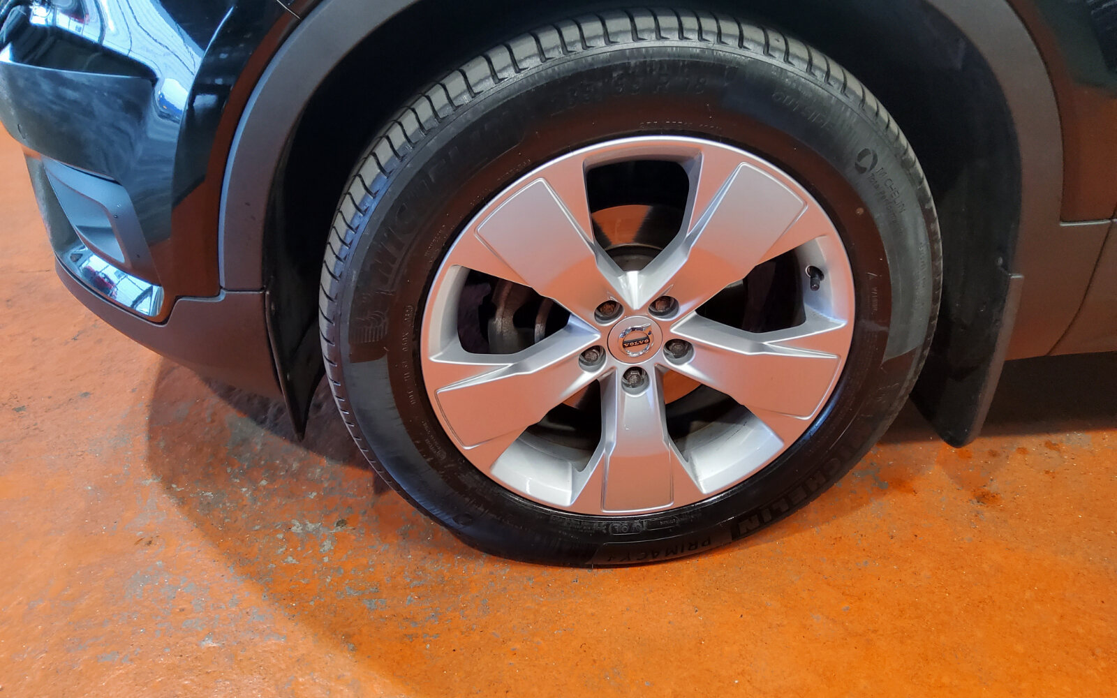 Volvo XC40 D3 DIESEL (150hp) Momentum Auto