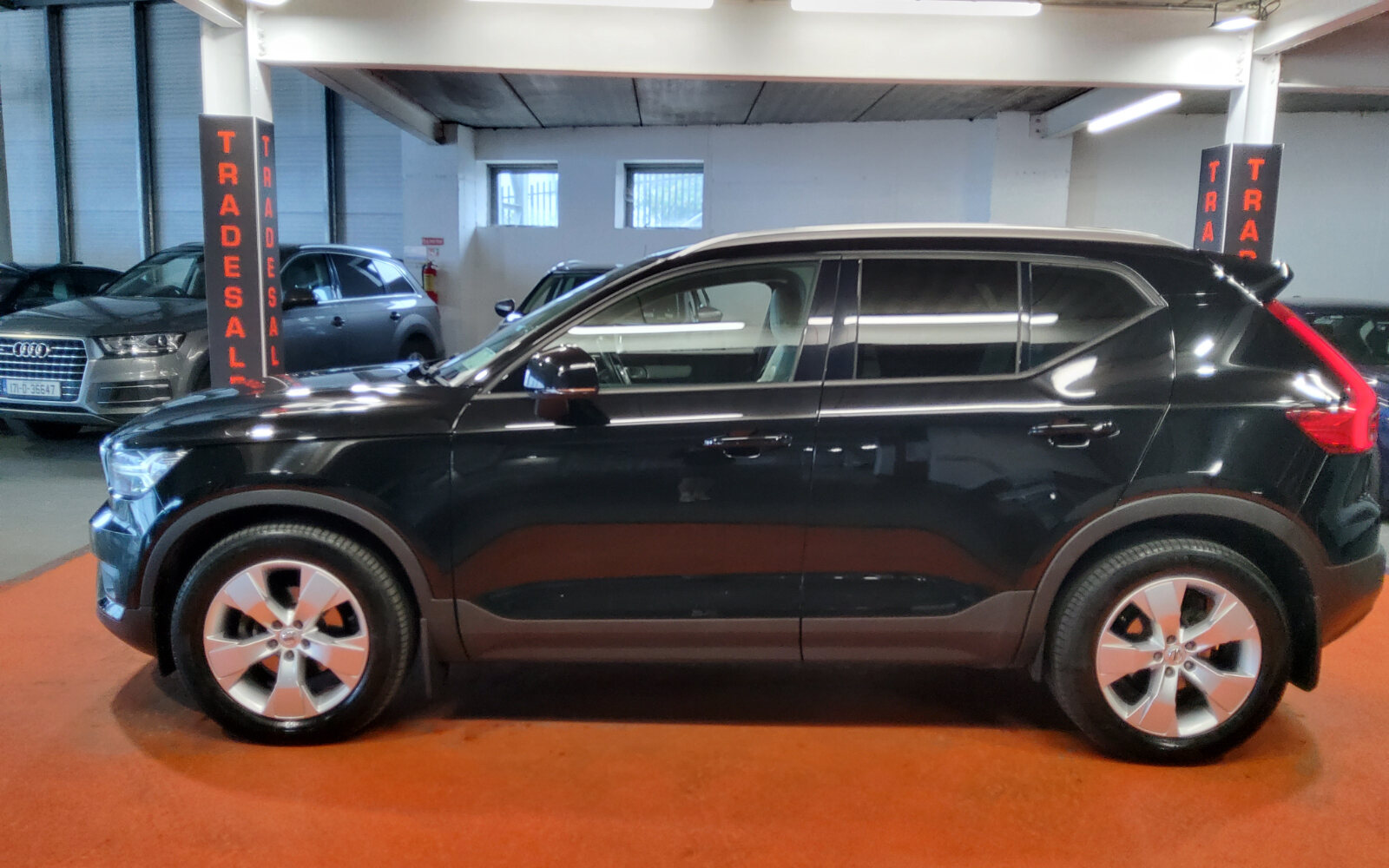 Volvo XC40 D3 DIESEL (150hp) Momentum Auto