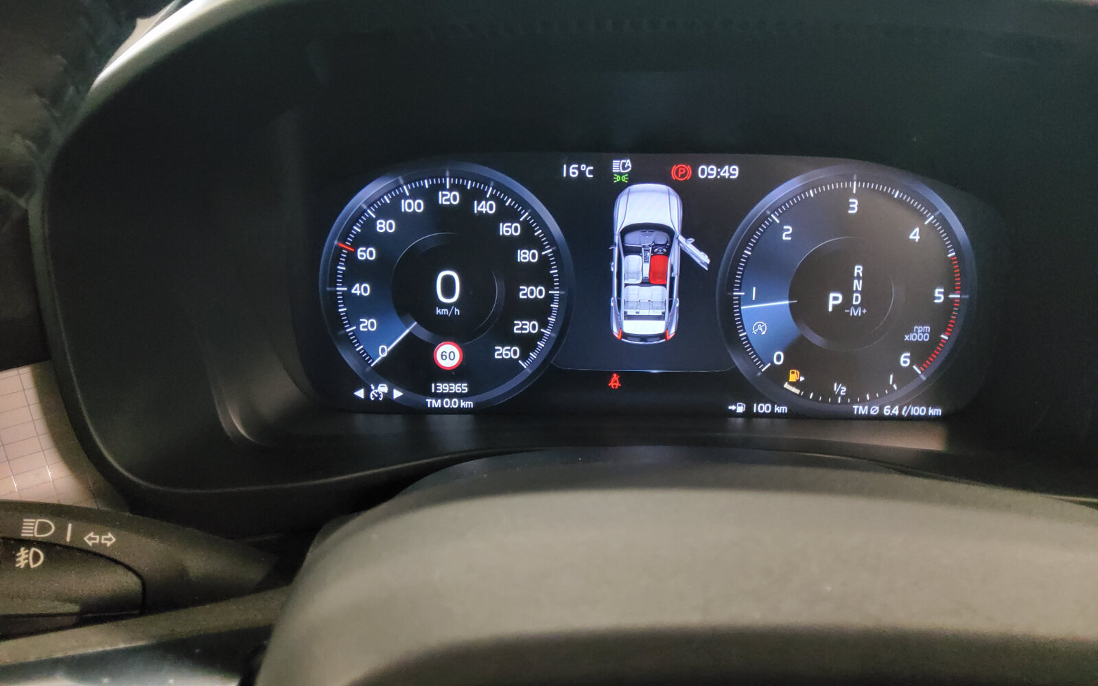 Volvo XC40 D3 DIESEL (150hp) Momentum Auto
