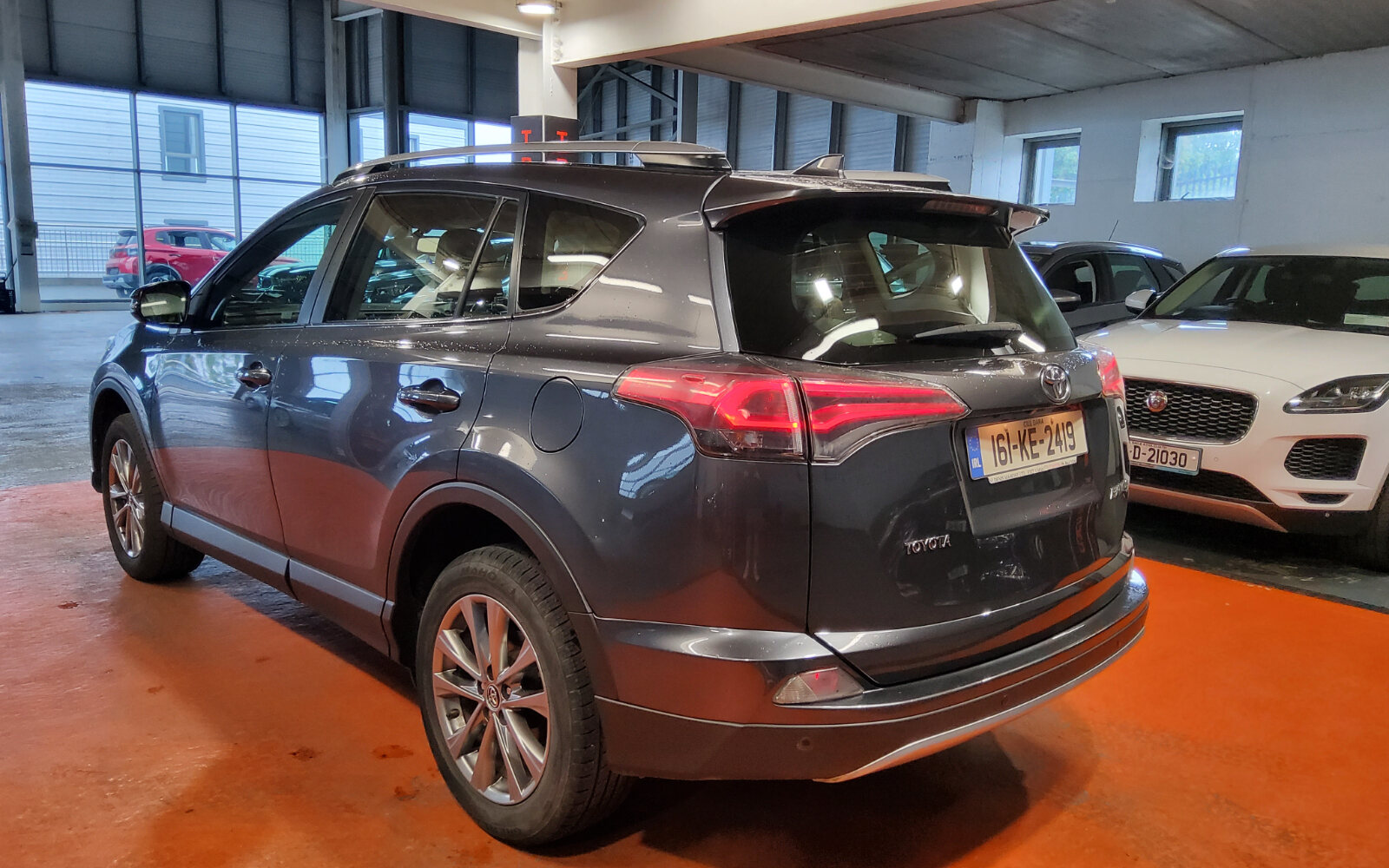Toyota RAV4 2.0 D-4D (143) 2WD SOL