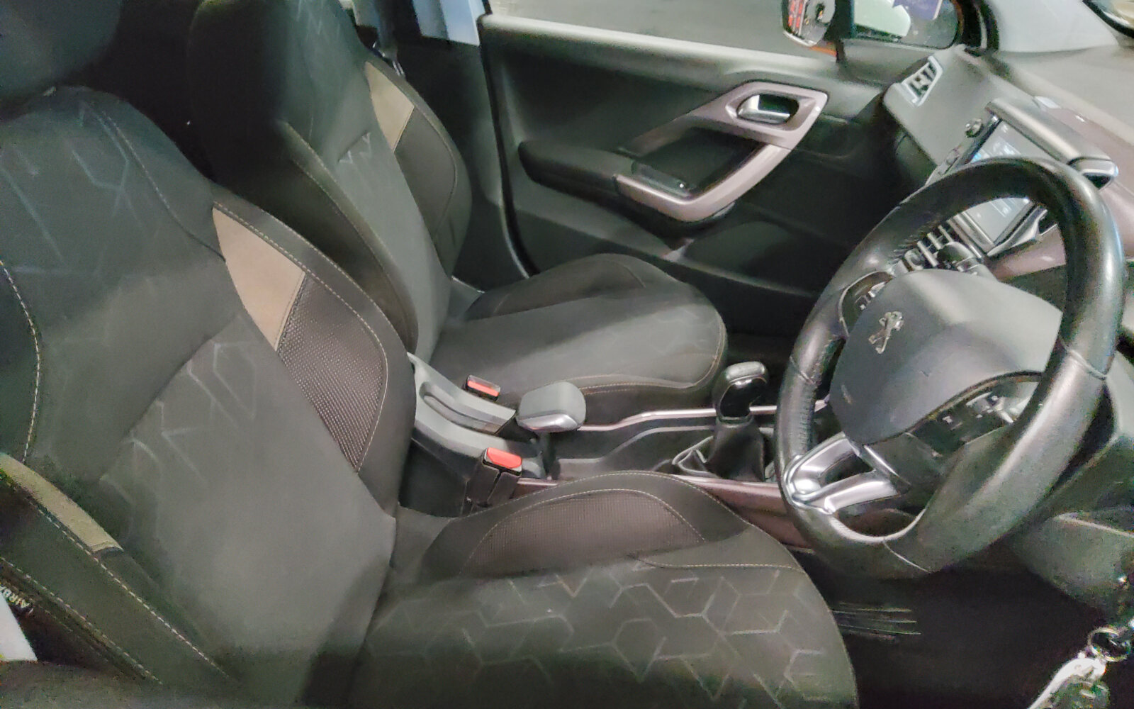 Peugeot 2008 1.4 Hdi 70 bhp Active S/S
