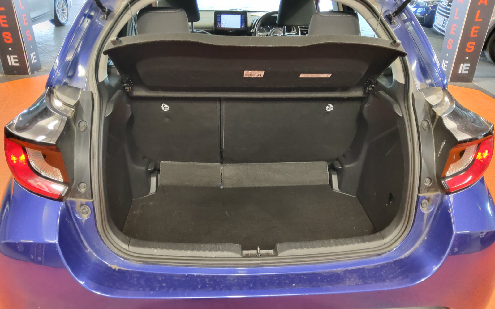 Toyota Yaris 1.5 Hybrid 5Dr Luna
