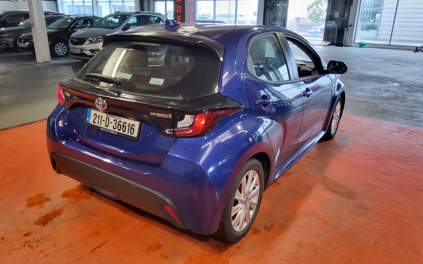 Toyota Yaris 1.5 Hybrid 5Dr Luna