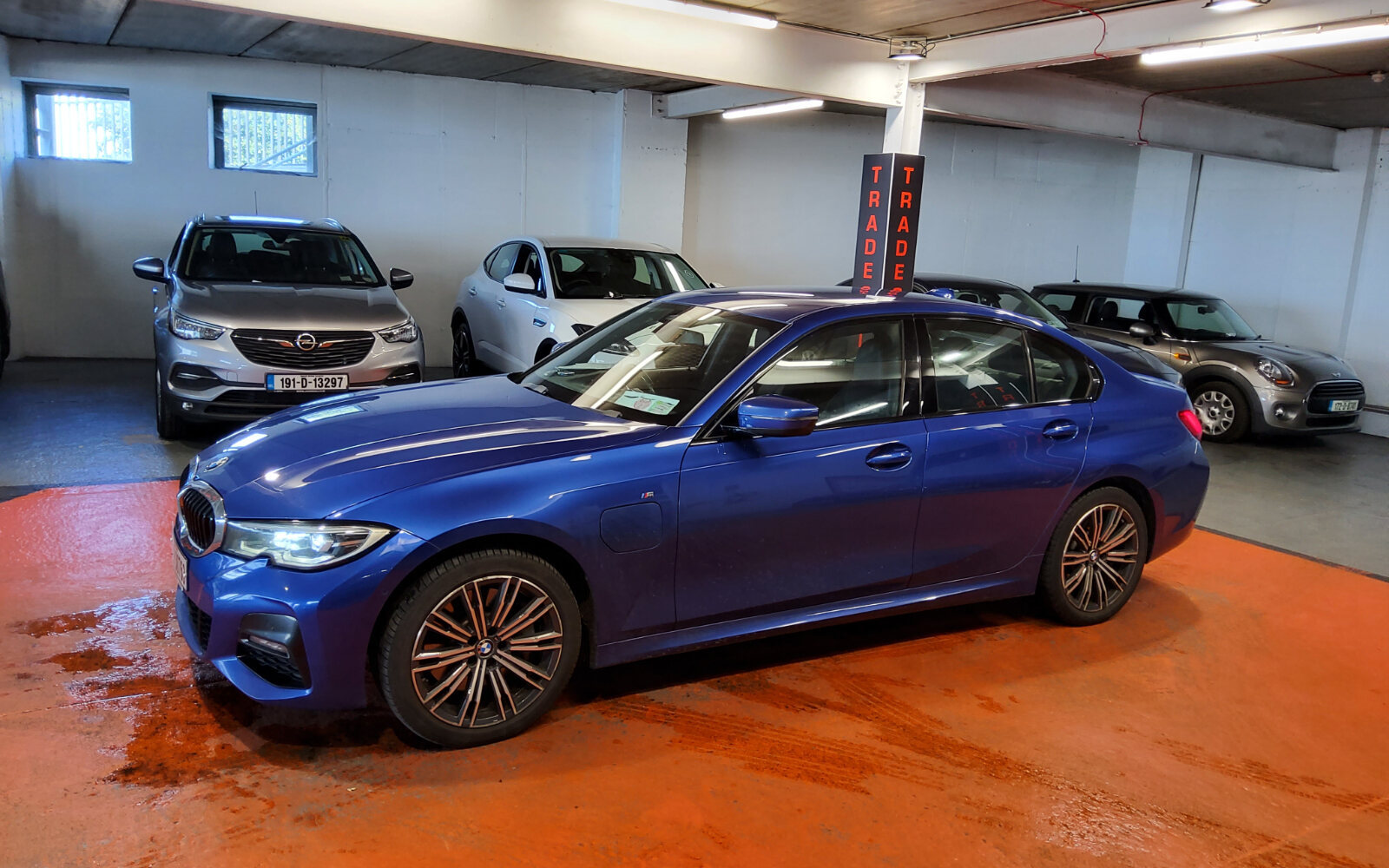 BMW 3-Series 330e M Sport Auto