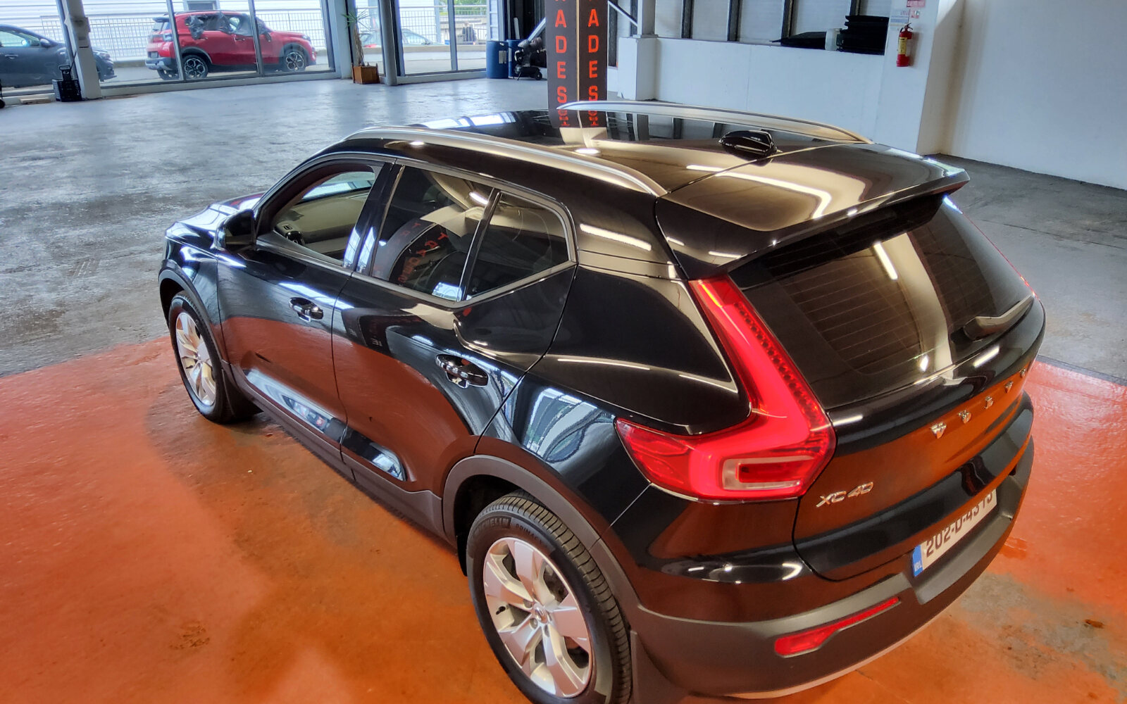 Volvo XC40 D3 DIESEL (150hp) Momentum Auto