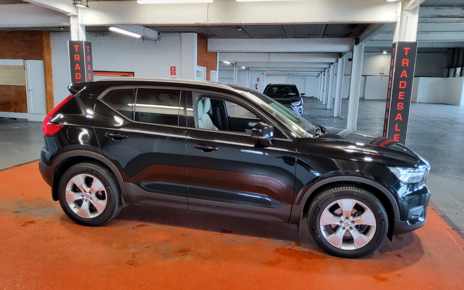 Volvo XC40 D3 DIESEL (150hp) Momentum Auto