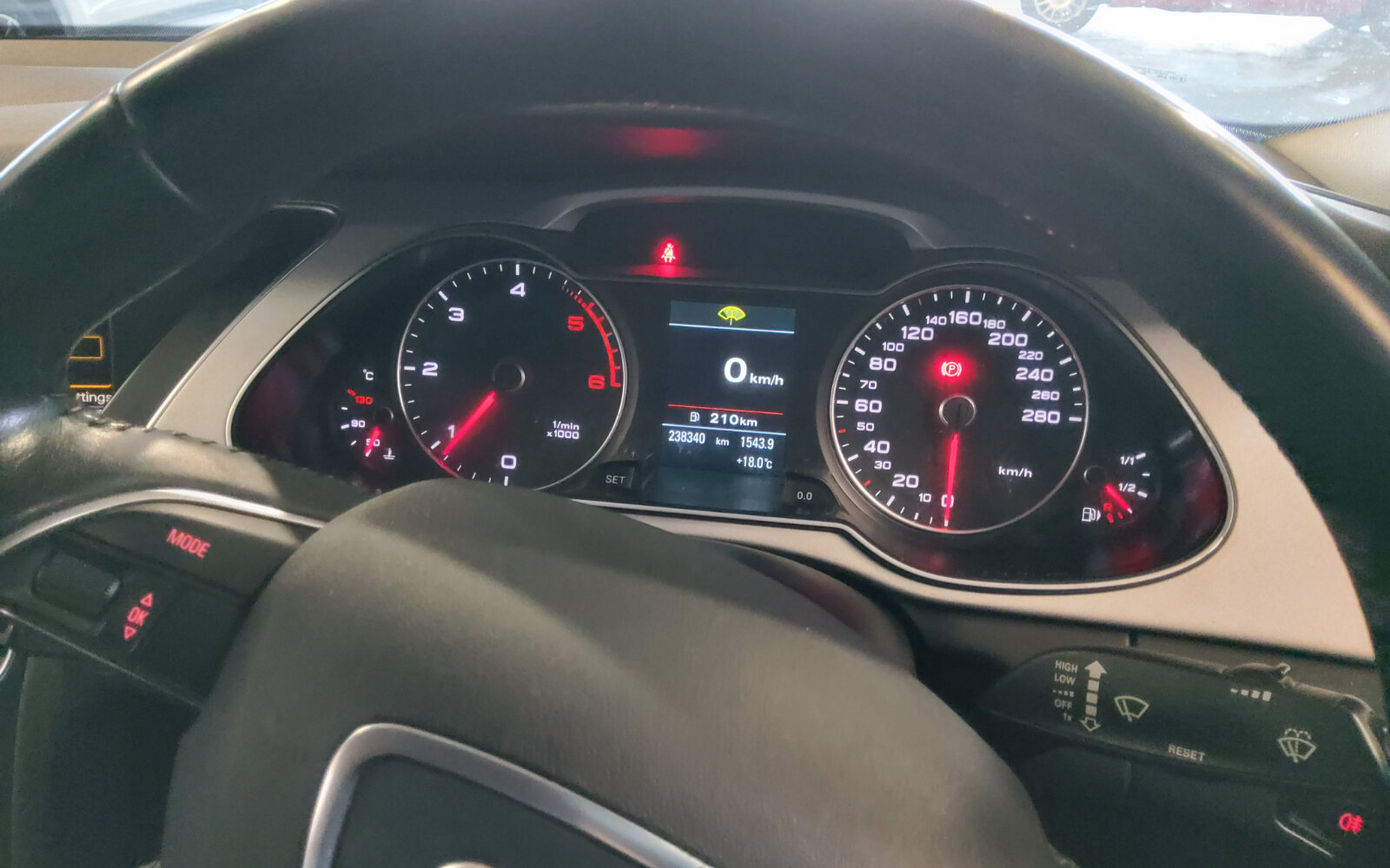 Audi A4 2.0 TDI 120BHP SE