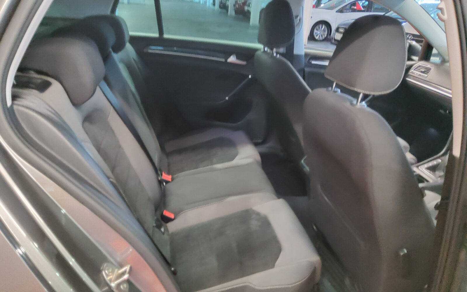 Volkswagen Golf 1.6 TDI 5DR 110HP Highline