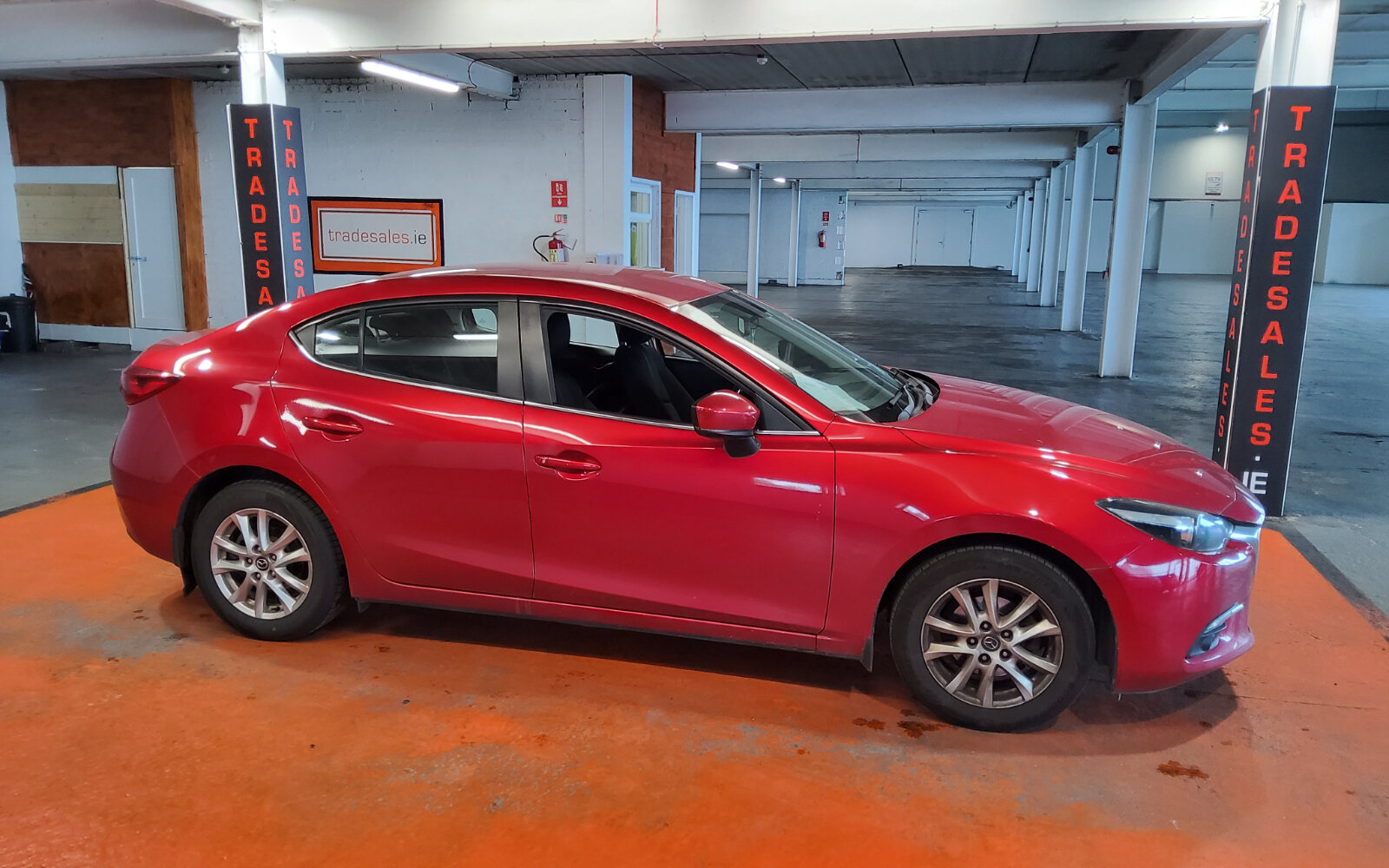 Mazda Mazda3 1.5P 4DR (100ps) EXECUTIVE