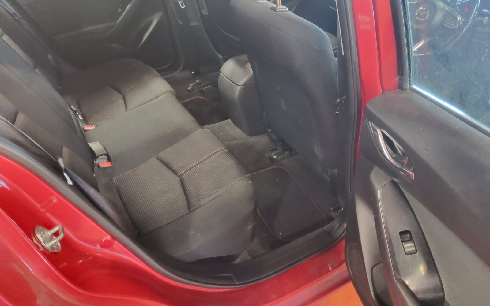 Mazda Mazda3 1.5P 4DR (100ps) EXECUTIVE