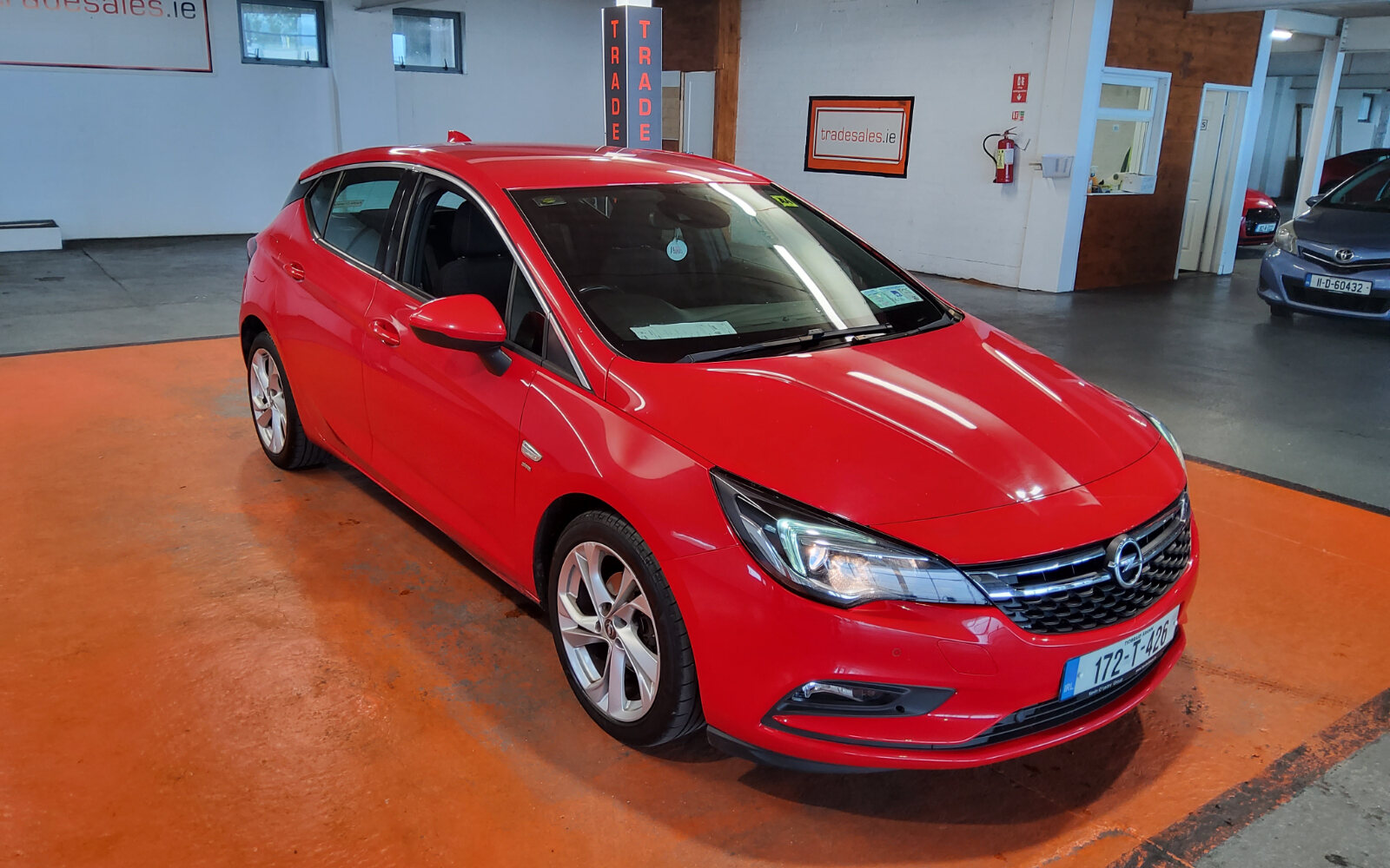 Opel Astra 1.6CDTi 110PS Sri