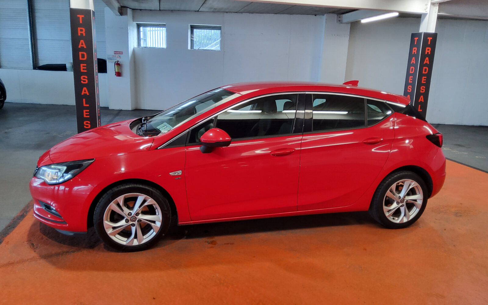 Opel Astra 1.6CDTi 110PS Sri
