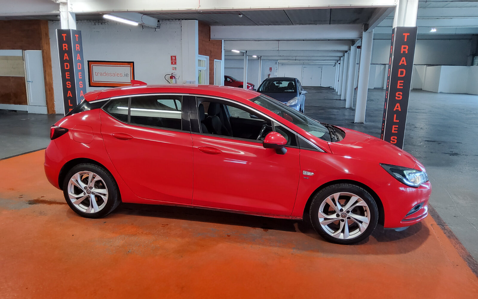 Opel Astra 1.6CDTi 110PS Sri
