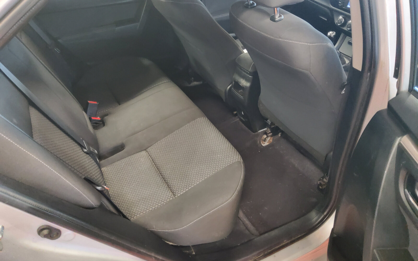 Toyota Corolla D-4D 90 (1.4) Luna