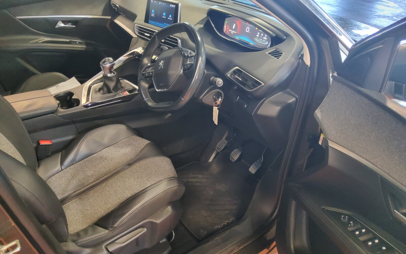 Peugeot 3008 1.2 PureTech 130bhp S&S Allure