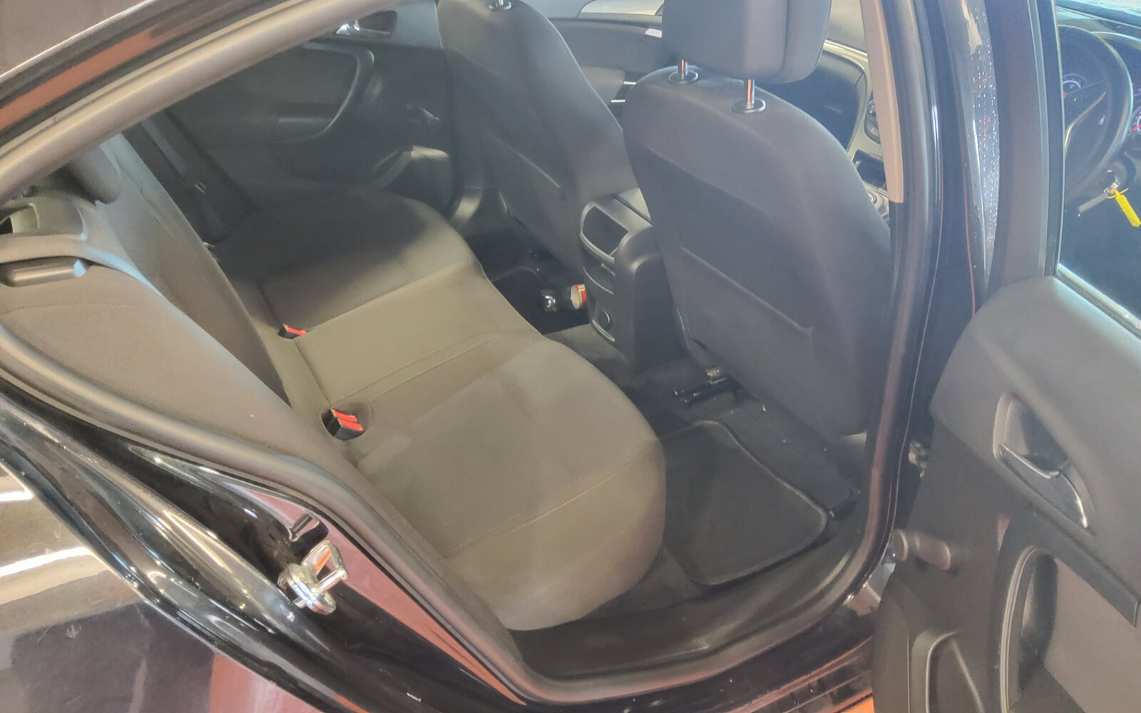 Opel Insignia 1.6CDTI 136PS SC
