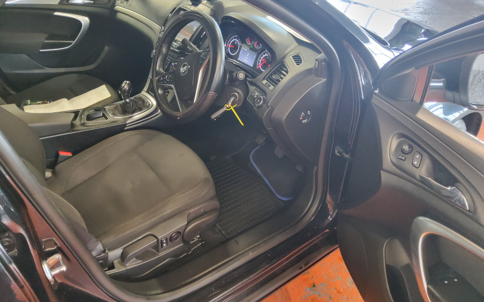 Opel Insignia 1.6CDTI 136PS SC