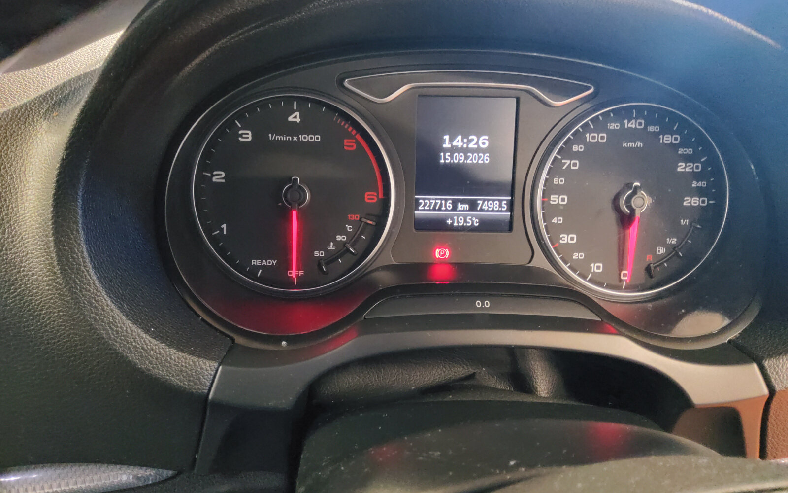 Audi A3 1.6 TDI SE 17