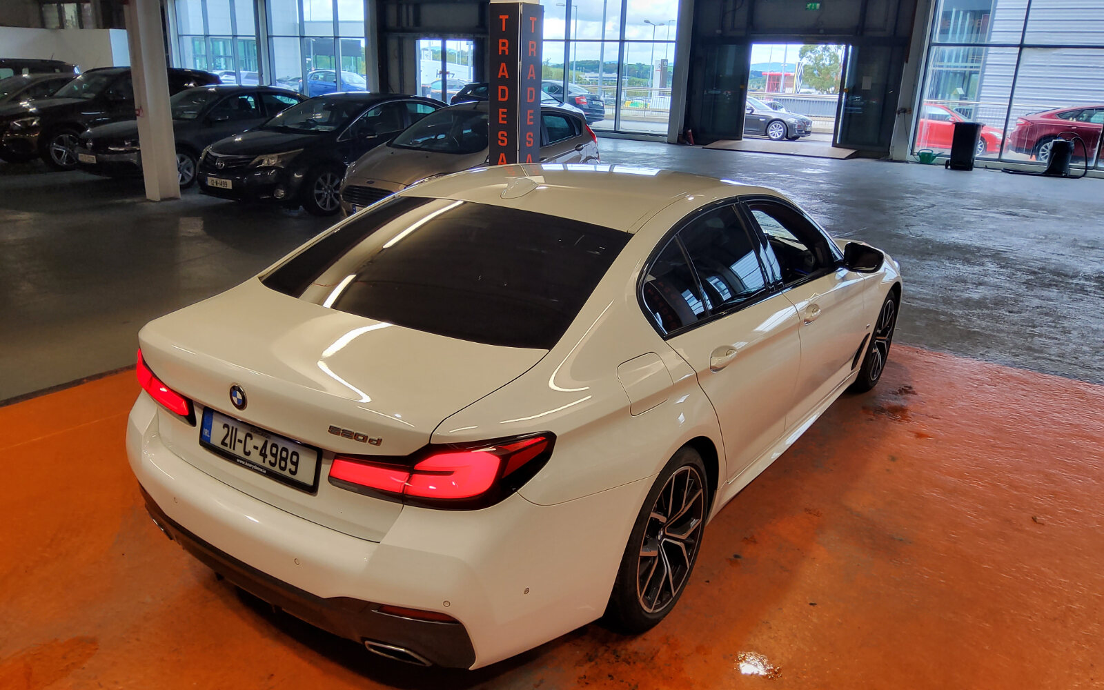 BMW 5-Series 520d M Sport (MHT)