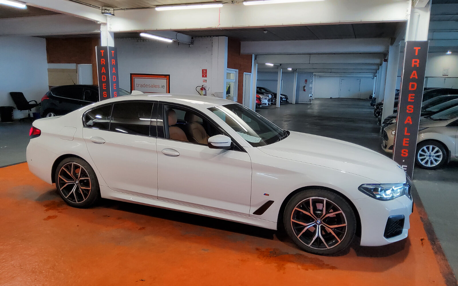 BMW 5-Series 520d M Sport (MHT)