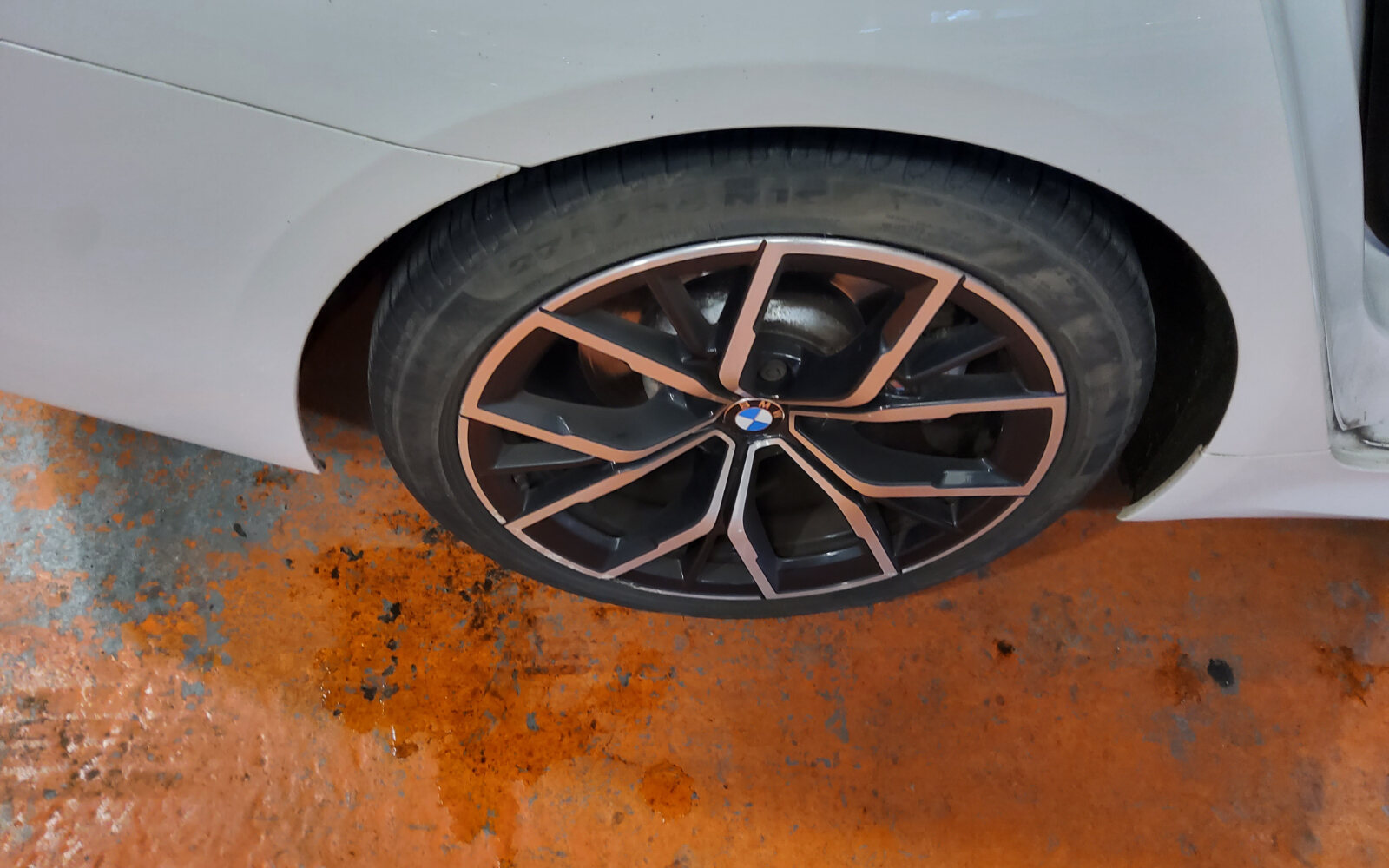BMW 5-Series 520d M Sport (MHT)