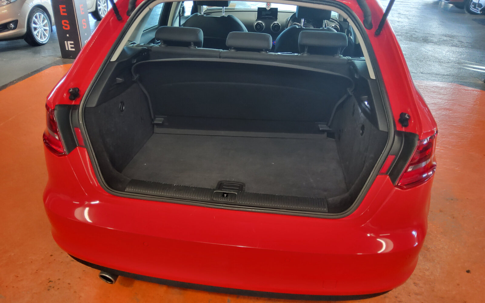 Audi A3 1.6 TDI S TRONIC