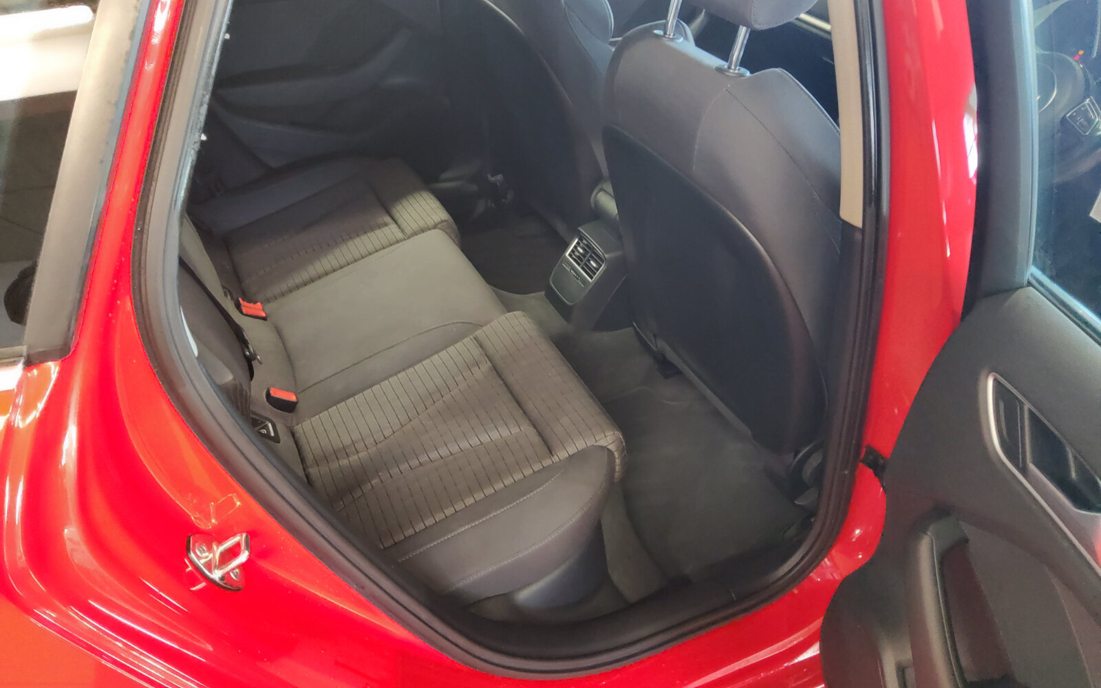 Audi A3 1.6 TDI S TRONIC