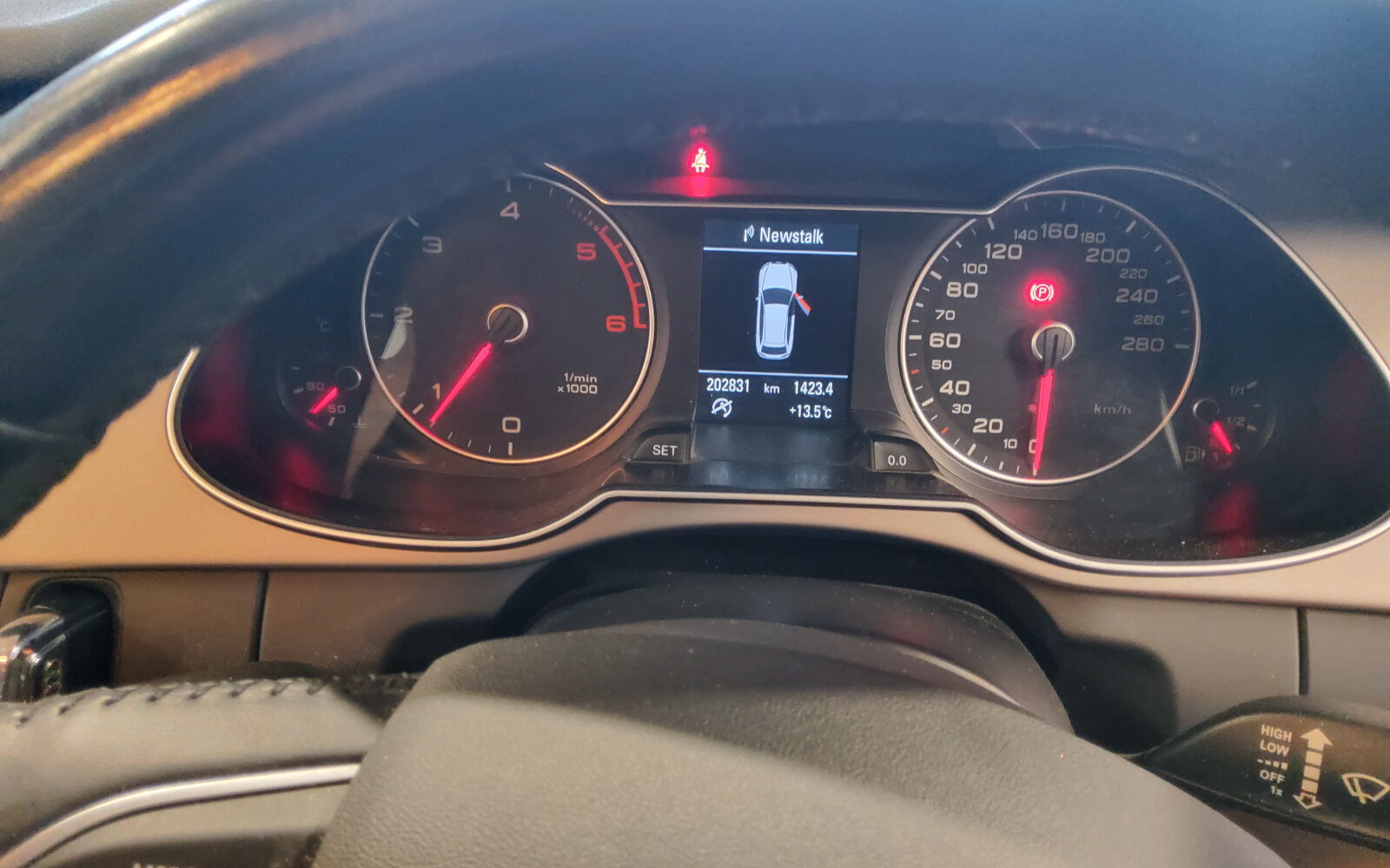 Audi A4 2.0TDI 150HP Attraction Ultra