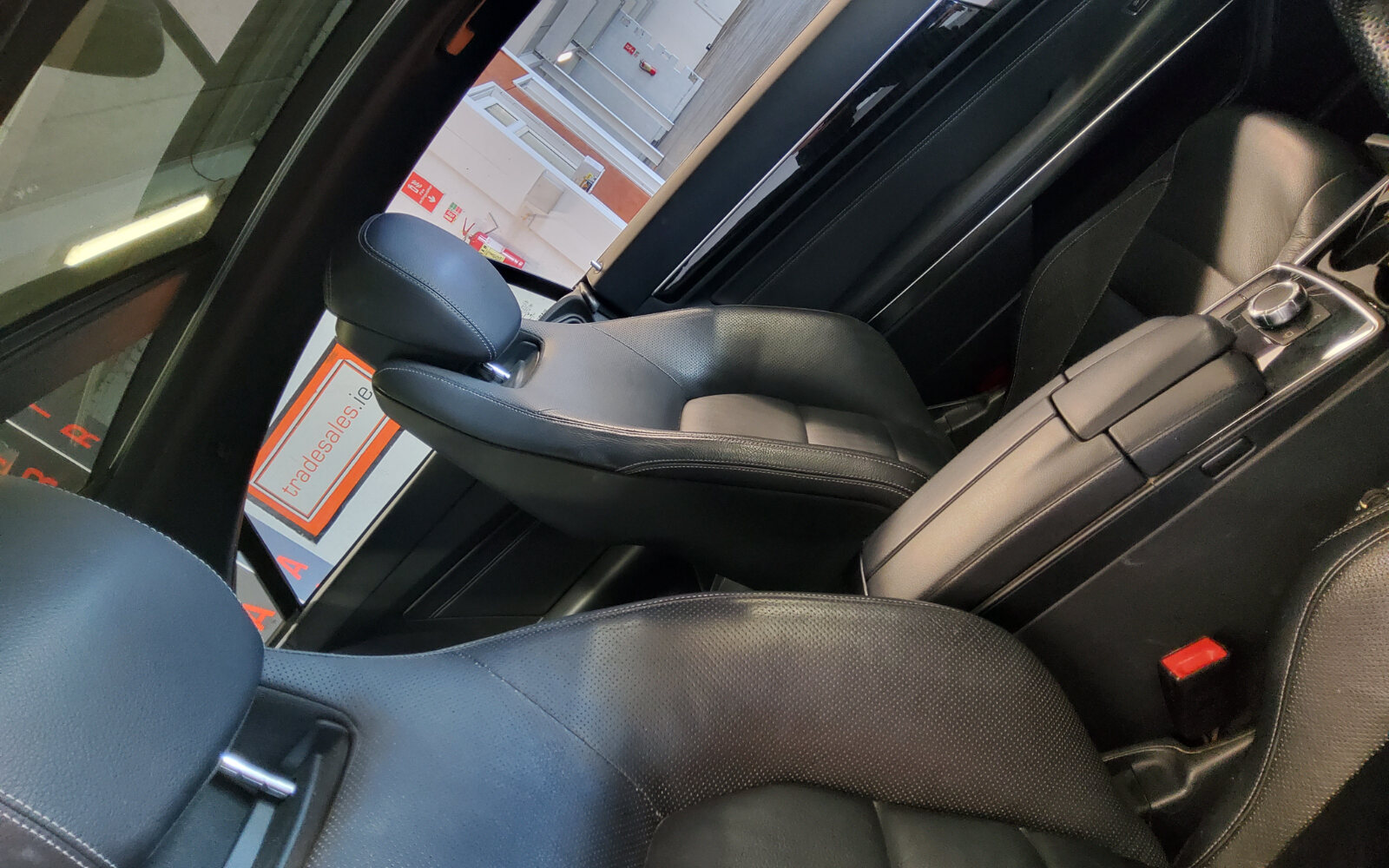 Mercedes-Benz E-Class E350 BLUETEC COUPE AMG SPORT AUTO