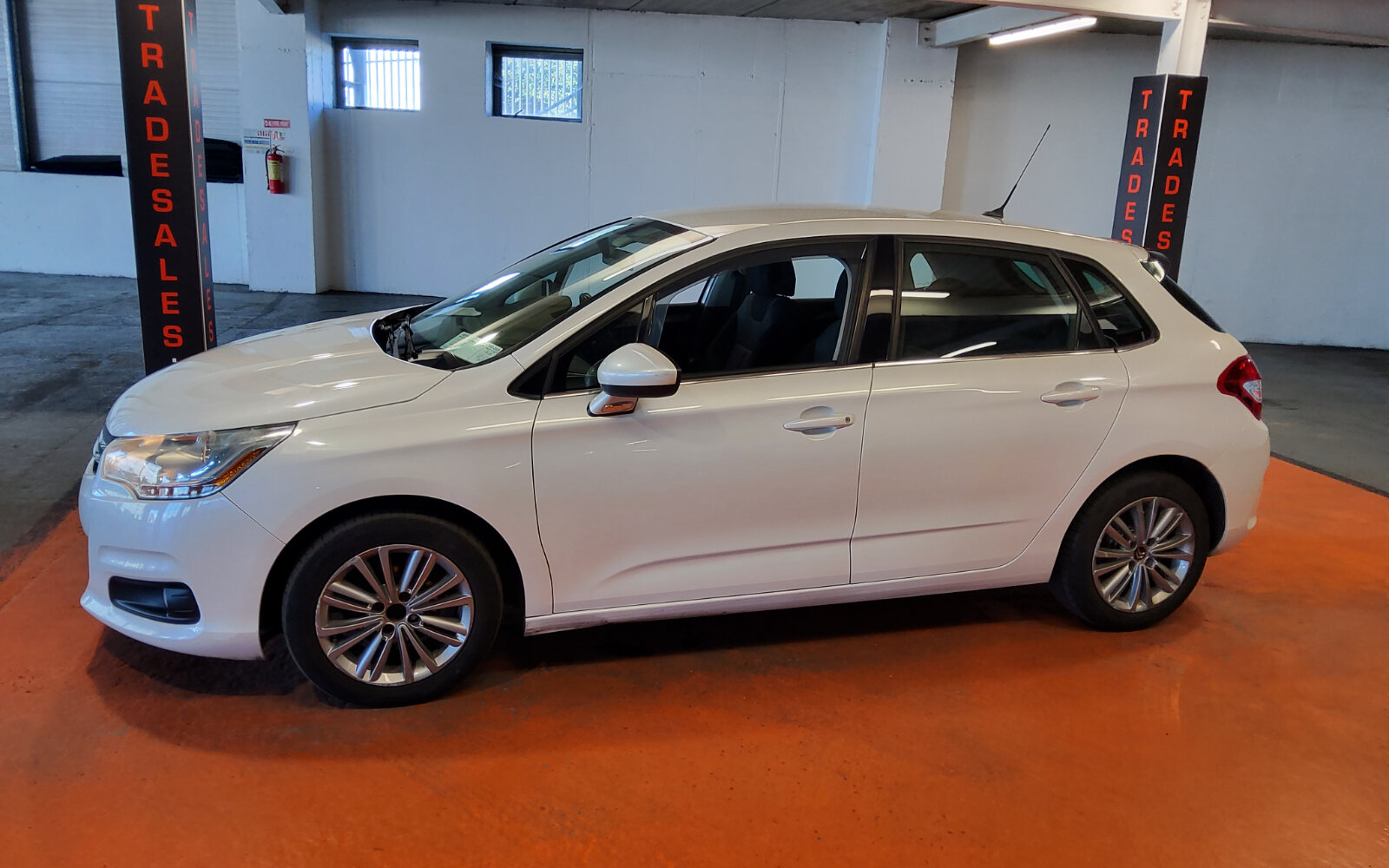 Citroen C4 1.6 e-HDi 115HP Airdream VTR+
