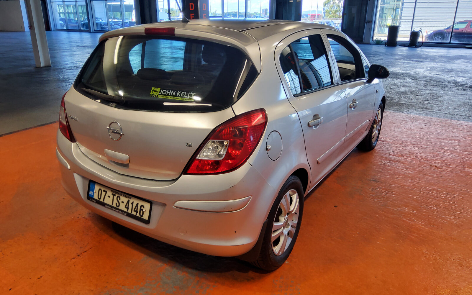 Opel Corsa 1.2i 16v CLUB 5 DR