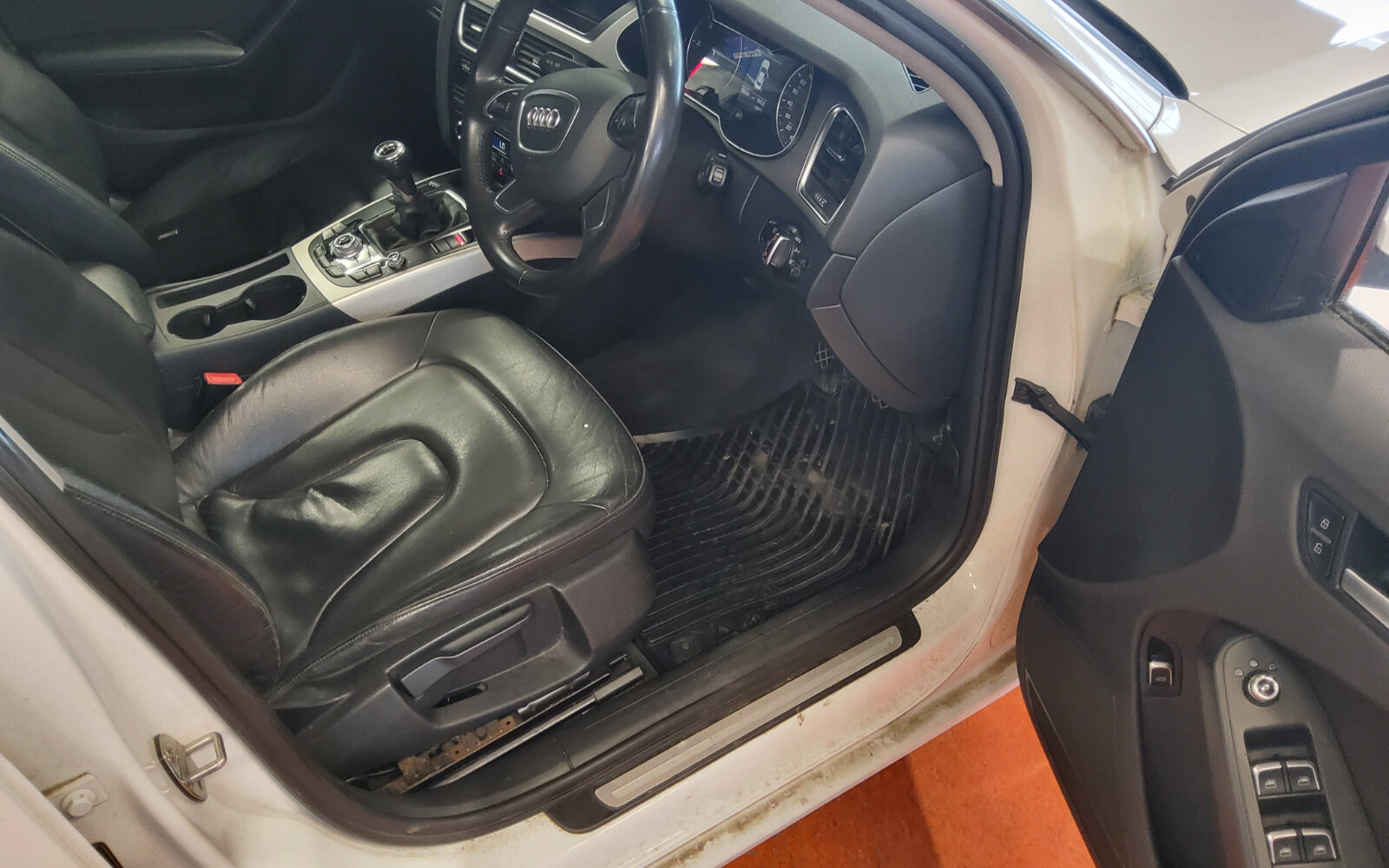Audi A4 2.0TDI 136HP Ultra
