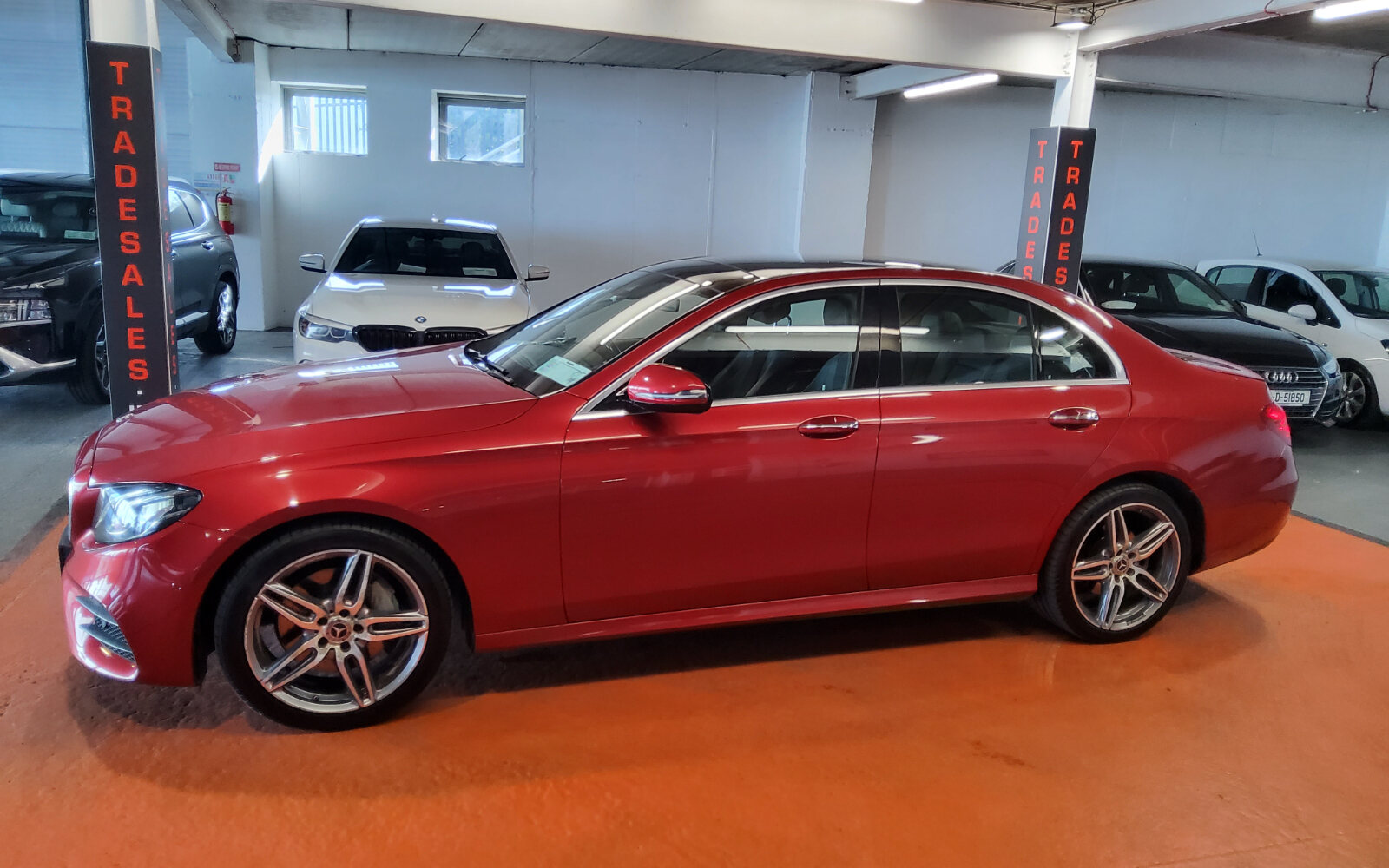 Mercedes-Benz E-Class E 220 D AMG LINE A/T