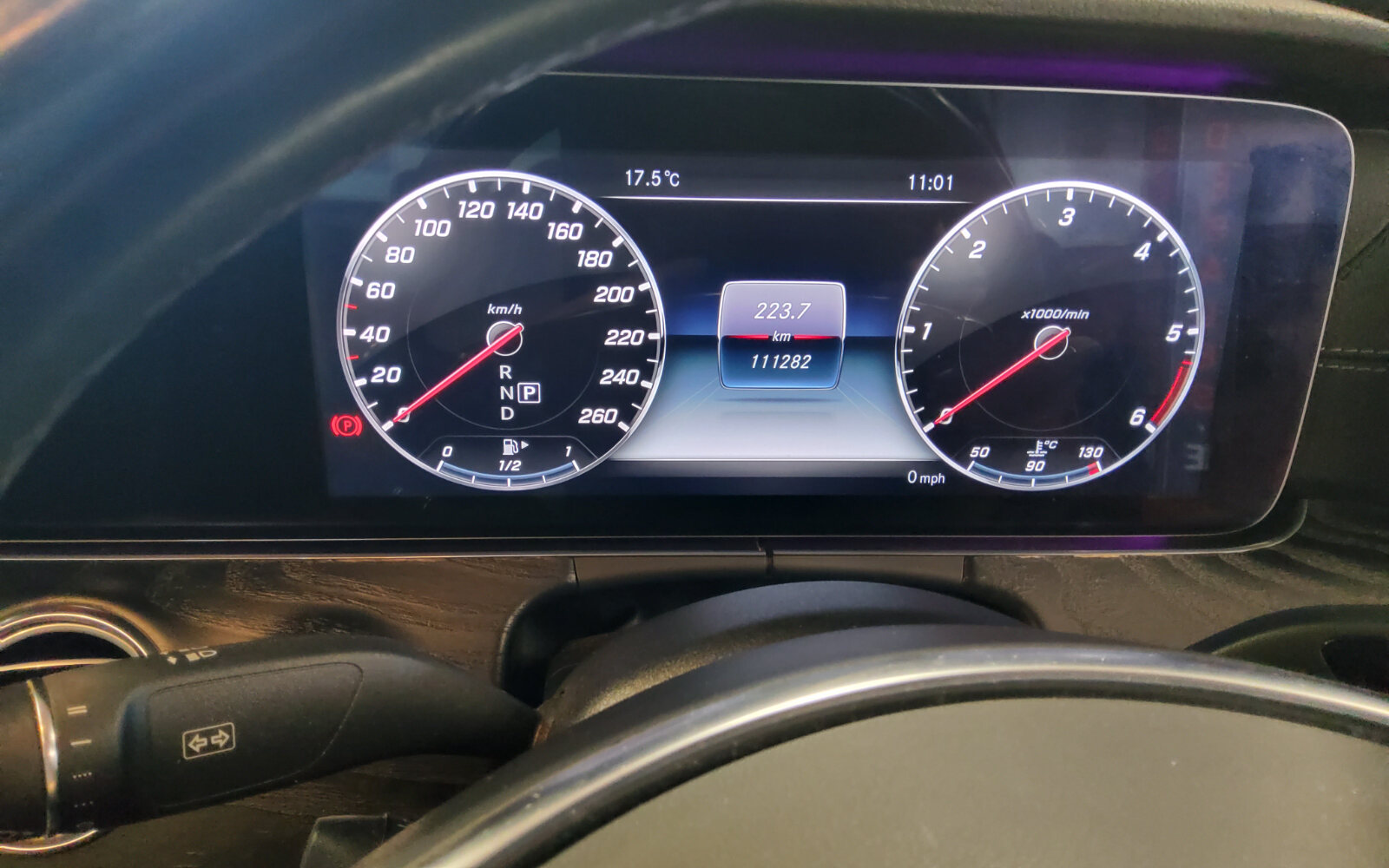 Mercedes-Benz E-Class E 220 D AMG LINE A/T