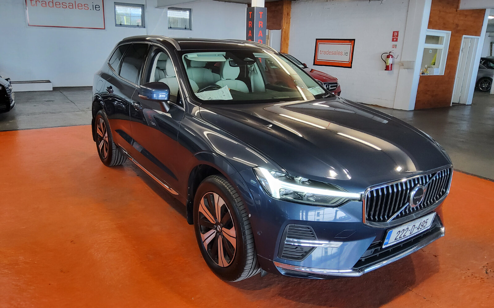 Volvo XC60 B4 diesel MHEV 197hp AT8 Plus Bright