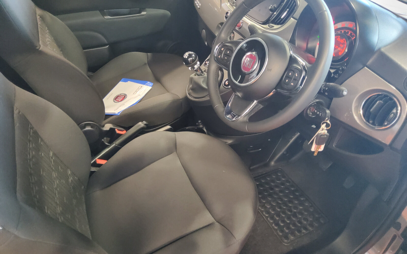 Fiat 500 500 Dolce Vita 1.0 MHEV 70 HP