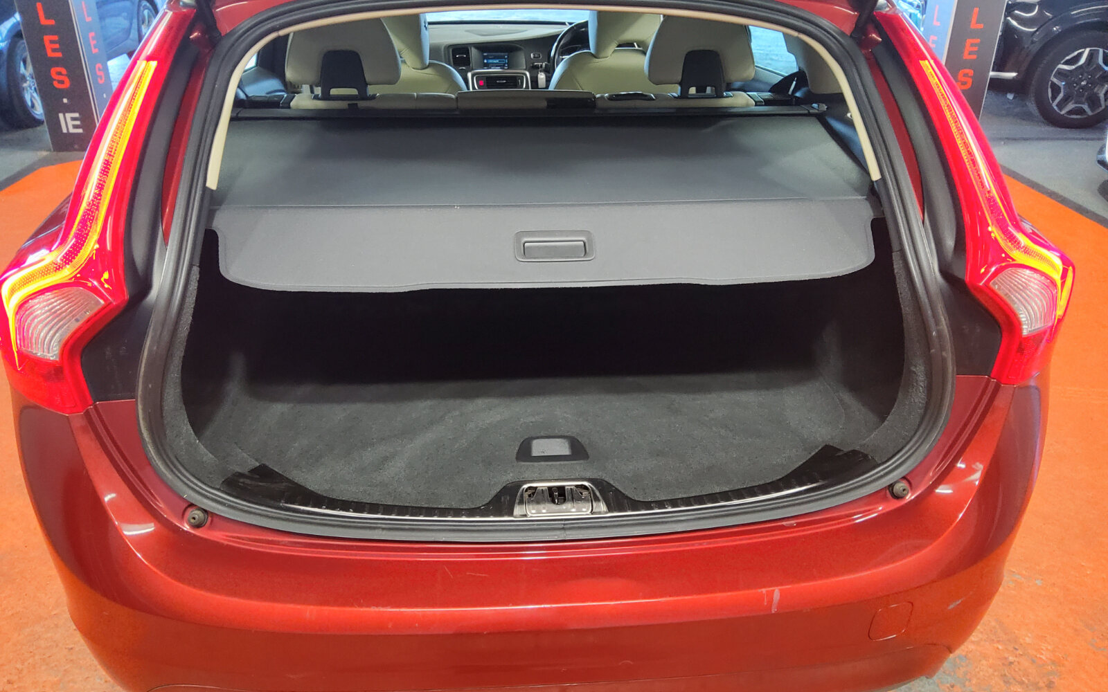 Volvo V60 D2 (115hp) SE