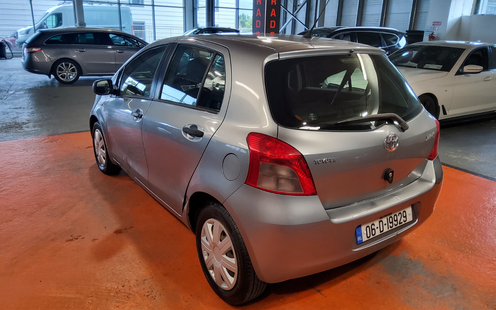 Toyota Yaris 1.0 VVT-i Terra