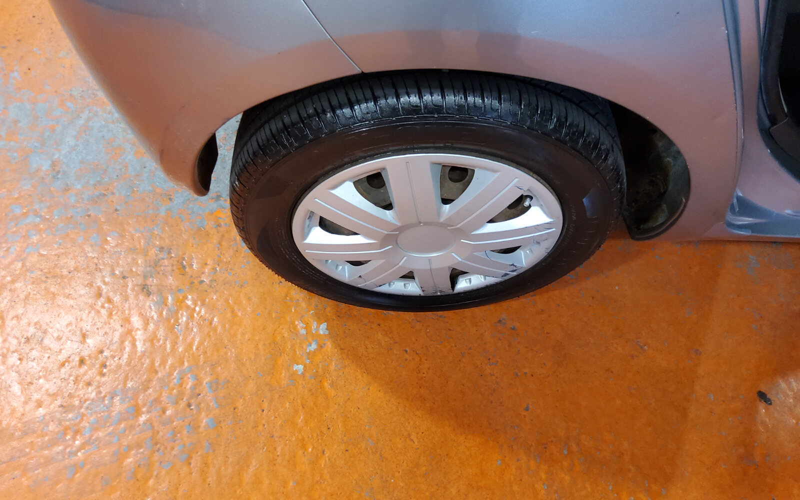 Toyota Yaris 1.0 VVT-i Terra