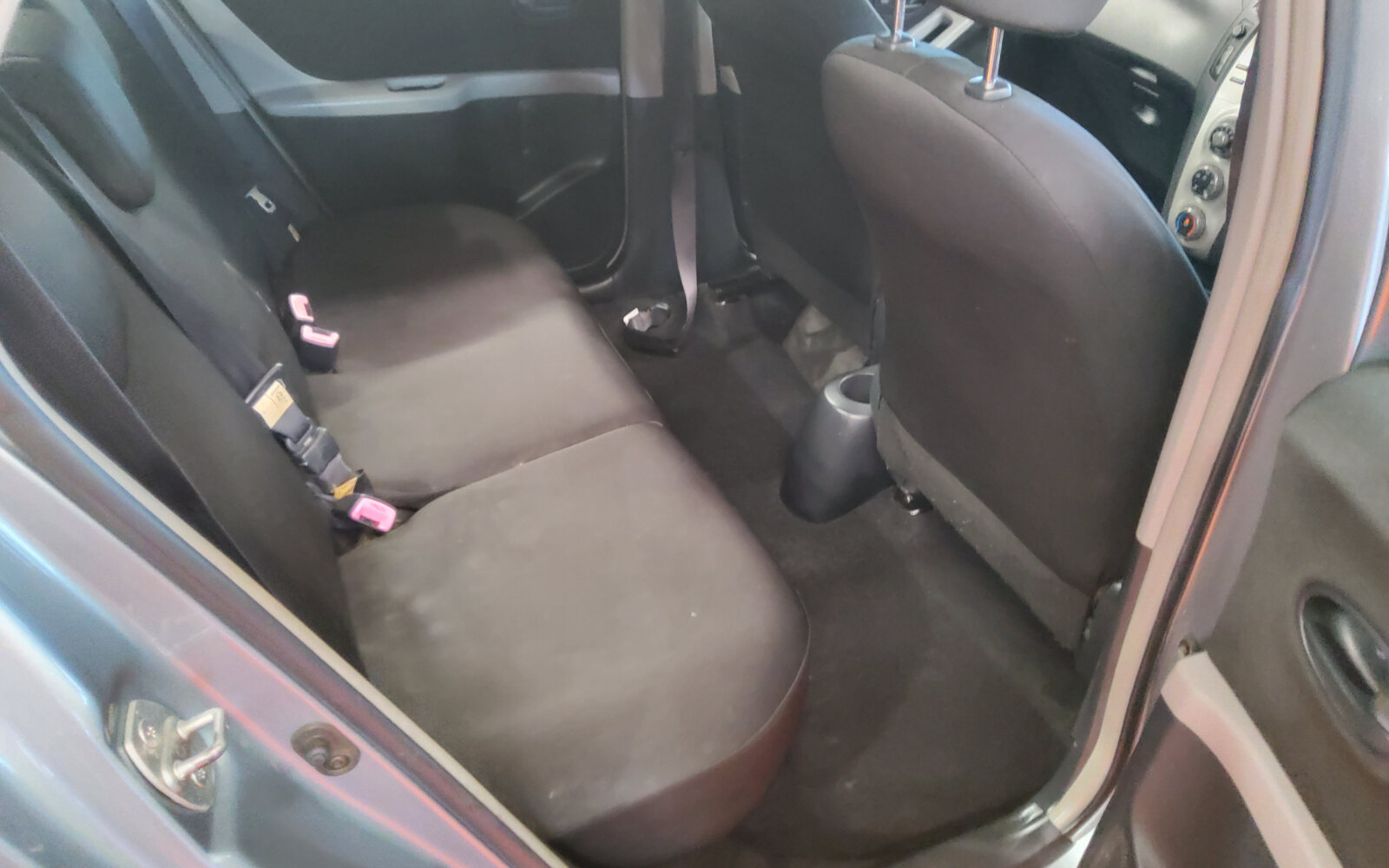Toyota Yaris 1.0 VVT-i Terra