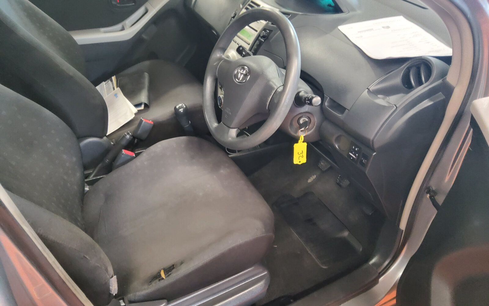 Toyota Yaris 1.0 VVT-i Terra