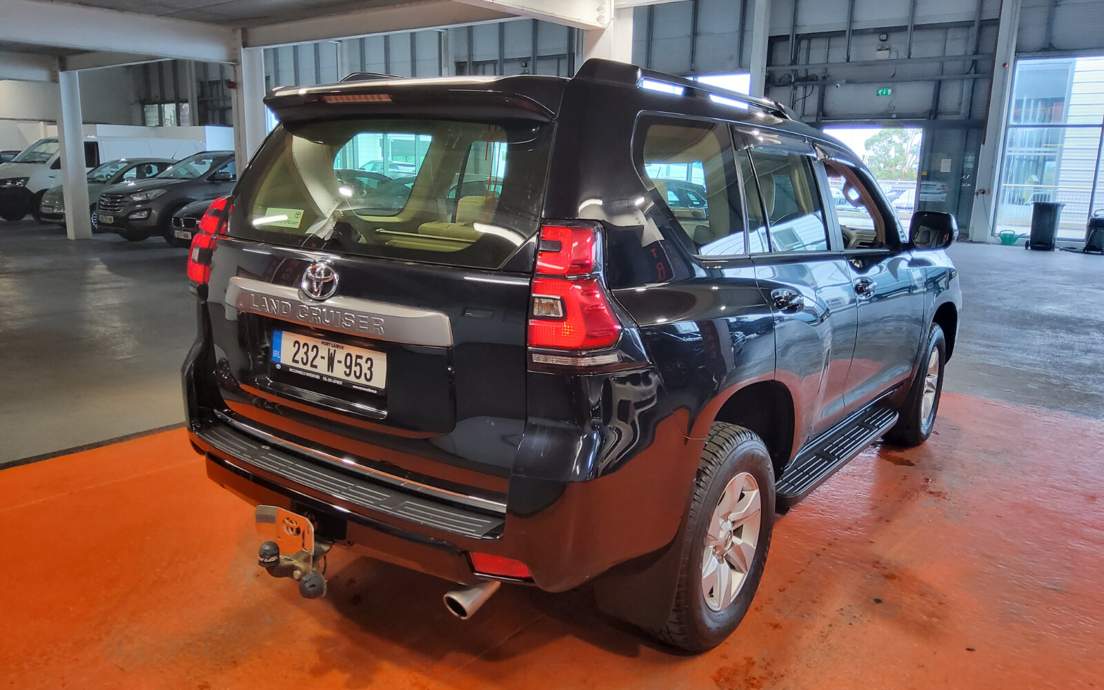 Toyota Land Cruiser 