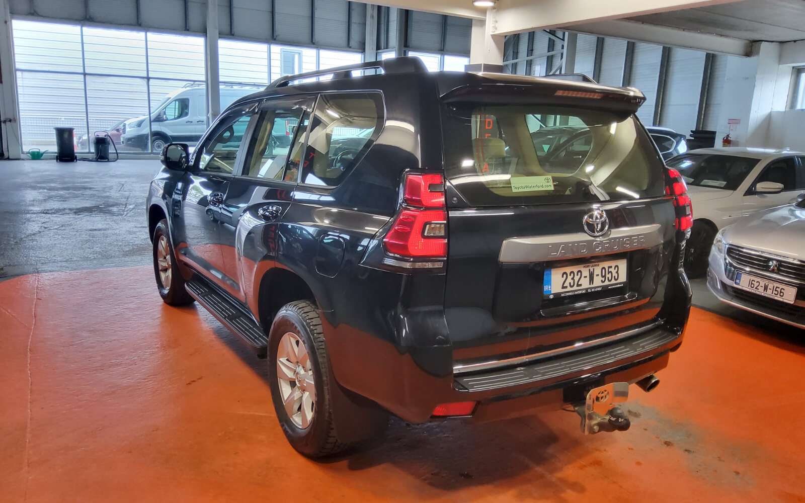 Toyota Land Cruiser 