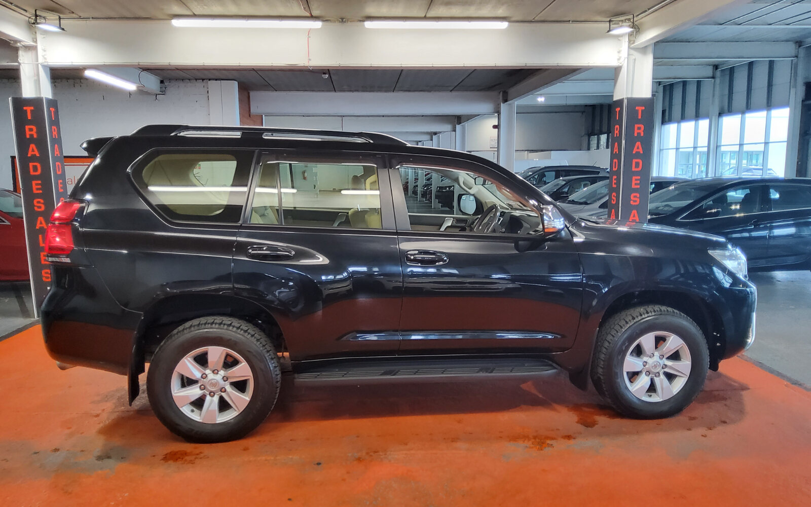 Toyota Land Cruiser 