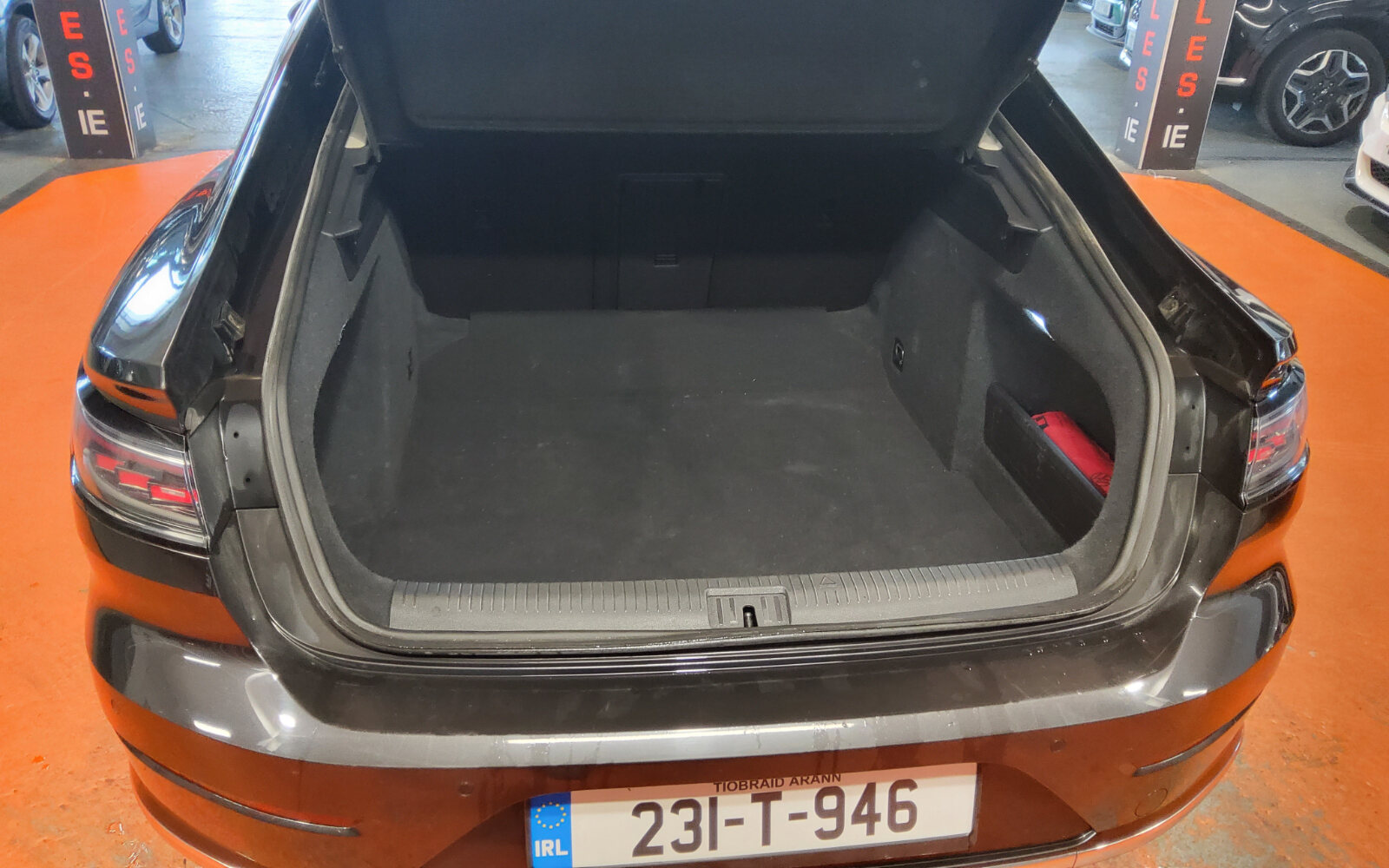Volkswagen Arteon 2.0TDI M6F 150HP ELEGANCE