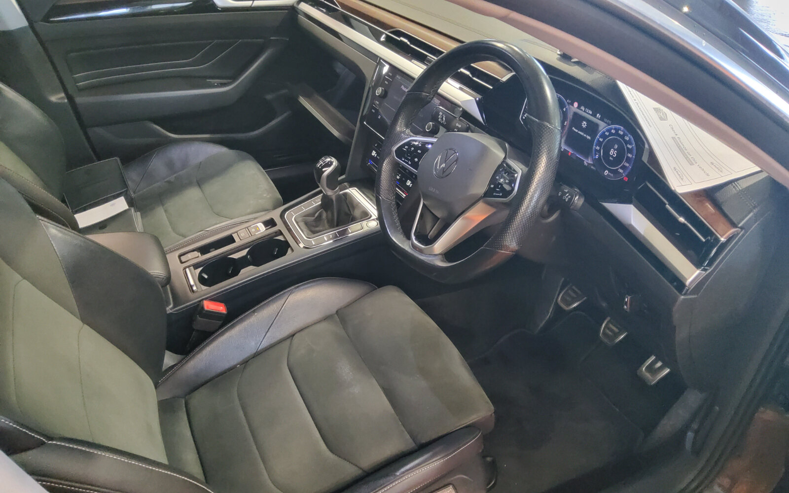 Volkswagen Arteon 2.0TDI M6F 150HP ELEGANCE