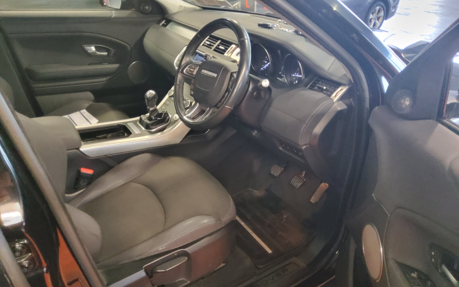 Land Rover Range Rover Evoque 2.0 eD4 Pure