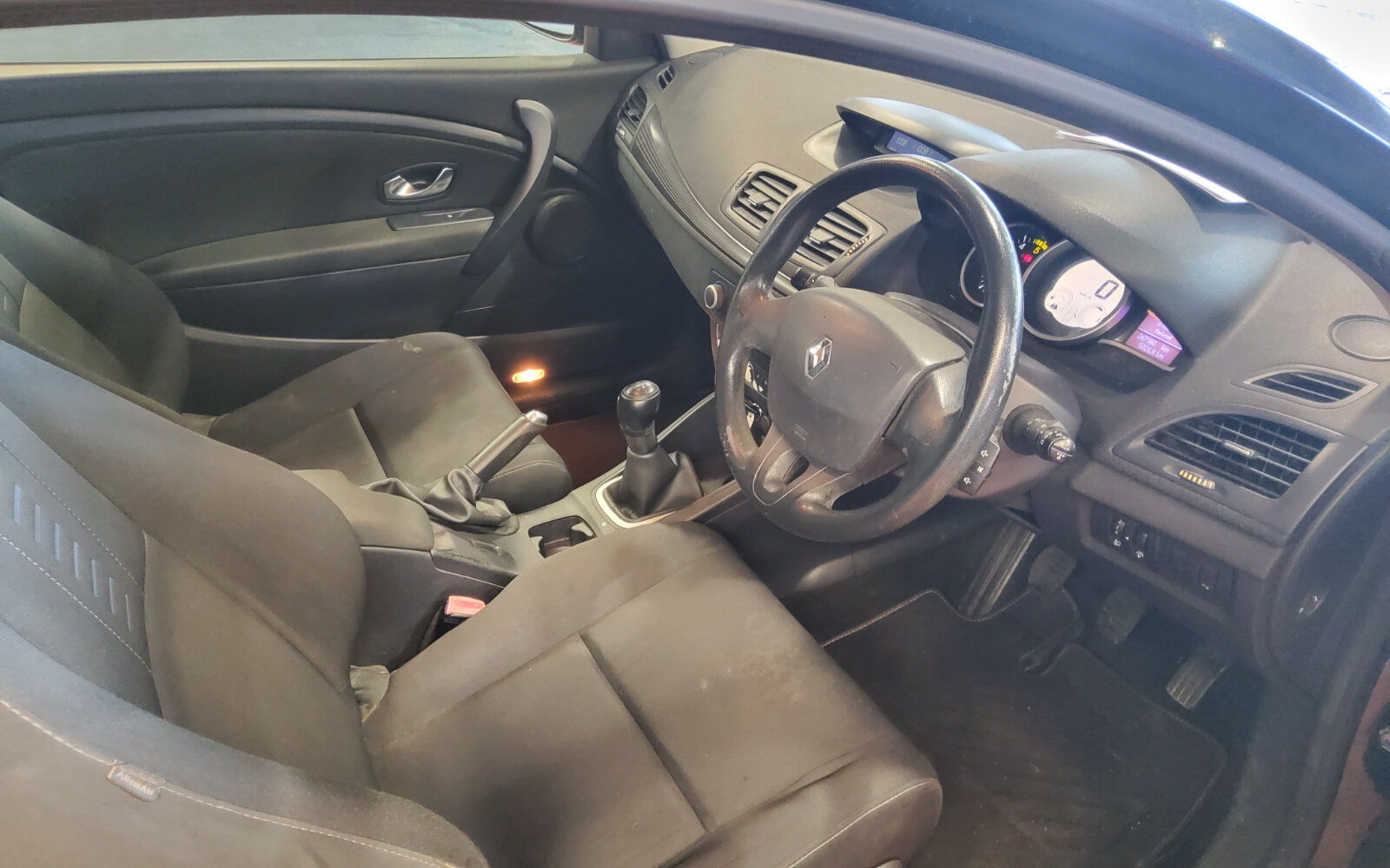 Renault Megane 1.5 DCI 85 COUPE